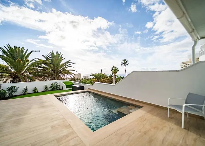 Apartment Moderni S Bazenem *